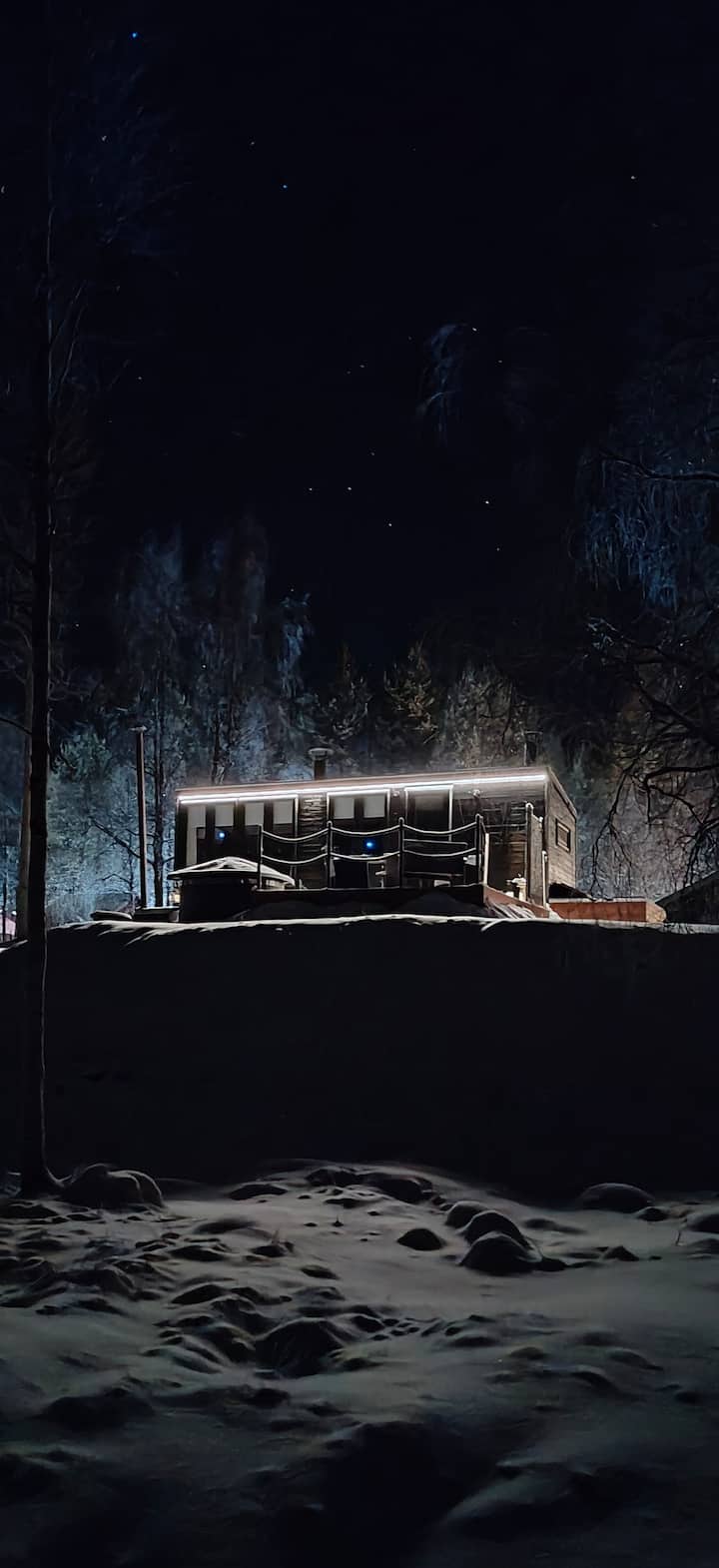 Minikoti · Kittilä · ★4,97 · 1 makuuhuone · 2 vuodetta · 1,5 kylpyhuonetta